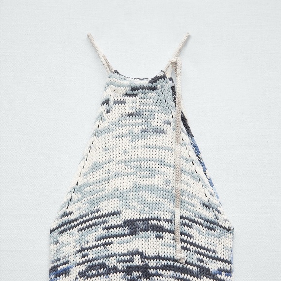 NWT. Zara White/Blue Knit Midi Dress. Size M. - Picture 6 of 9